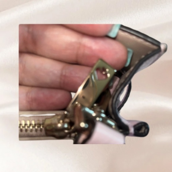 Kate Spade Hayes Small Satchel in ‘Rosy Cheeks’ - Picture 7 of 13